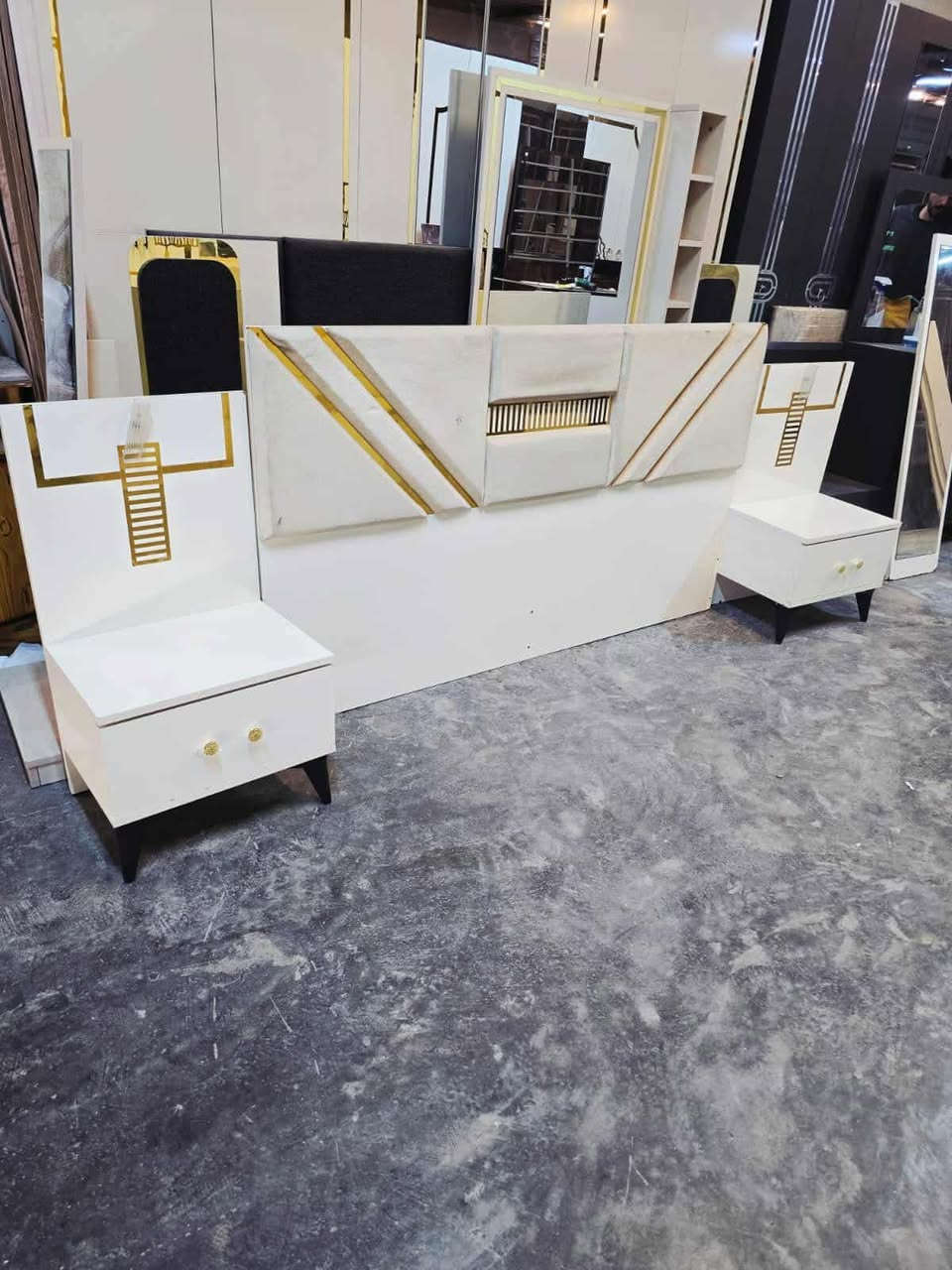 غرف نوم تركيه بسعار مناسبه غرف نضيفه


**إذا كنت صاحب هذا الإعلان وتريد حذفه لأي سبب، رجاءا أرسل رسالة إلى الدعم الفني**