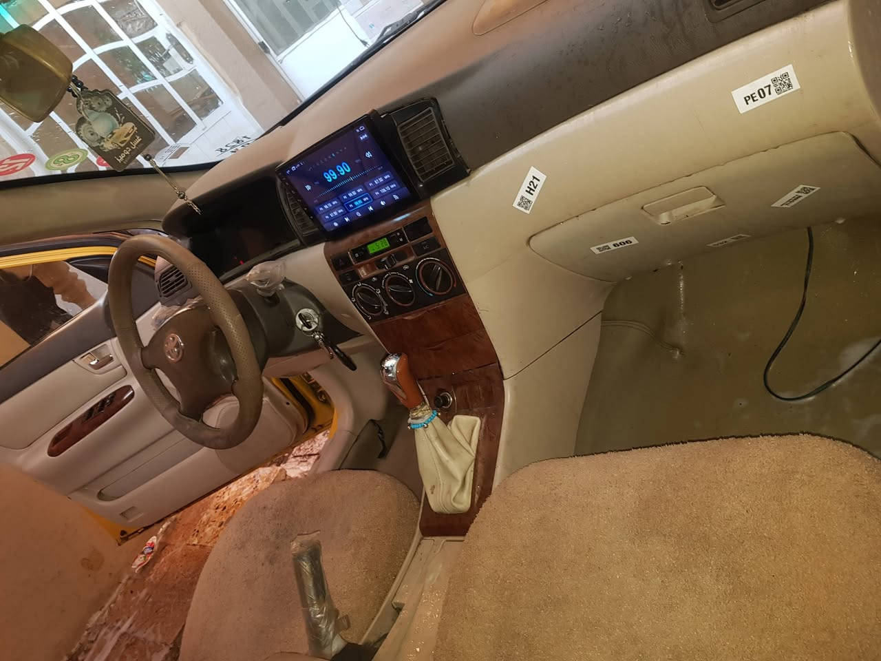 للبيع بي واي دي f3 موديل 11 محرك كصة قبل شهر بدلتو كير عادي بدون ضرر مصبوغه جماليه فقط كهربائياتها كلها شغاله سنويه جديده بأسمي هيئه صفر كابون بيها مكان موصل الايسر سعر 54
***********
