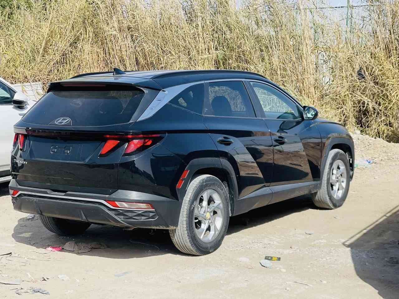 توسان ٢٠٢٤
وارد امريكي حادثهه جاملغ وبنيد مبدلات وبيهه تصليح بالغد بدون شاصي السيارة جاهزة على الترقيم مكانهه بغداد الامين السعر ١٦٠ 
***********
