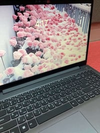 لينوفو IdeaPad 330 • i7 جيل ثامن • Quadro 2GB