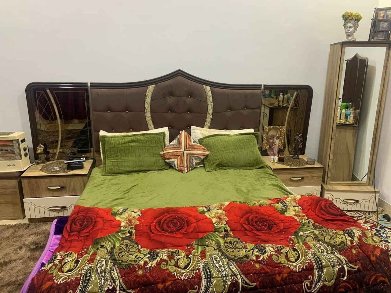 ٩ قطع اخت الجديدة ب ٦٠٠ وبيه مجال


**إذا كنت صاحب هذا الإعلان وتريد حذفه لأي سبب، رجاءا أرسل رسالة إلى الدعم الفني**