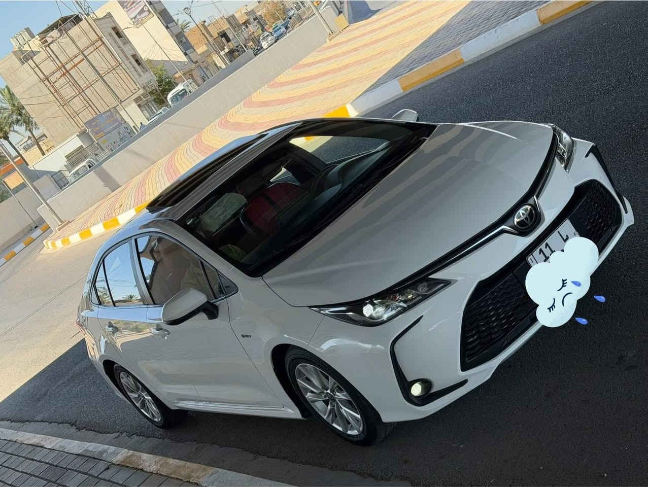 سلام عليكم
كورلا هايبرد 

موديل 25

خليجي 

ماشيه 21

فول مواصفات 

داخل احمر

كرسي كهرباء 

كفاله من صبغ 

بيها بارد قليل 

سعرها 157 

بيها مجال 

اتصال تدلل 

*********** 

مكان رمادي
