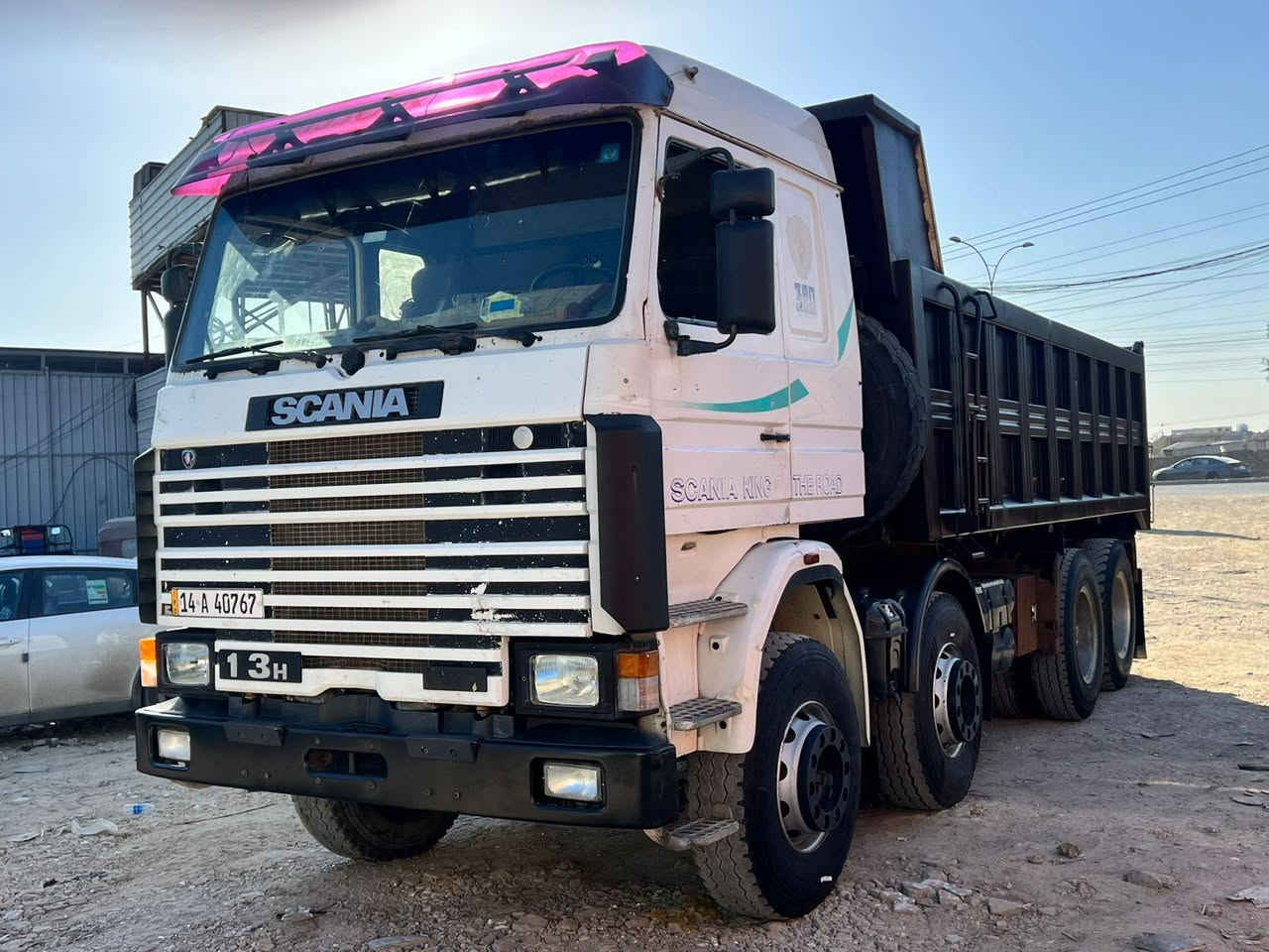 سكانيا عكرب اسرائىلية اصل للبيع
مكينة ١١٣ بم كهربائي كير ٣×٣ مكفولة كفالة عامة 
محرك فحمي مجموعة مان نص جي اف خفيفة تخم تاير 
***********
***********
مكان السيارة بغداد
