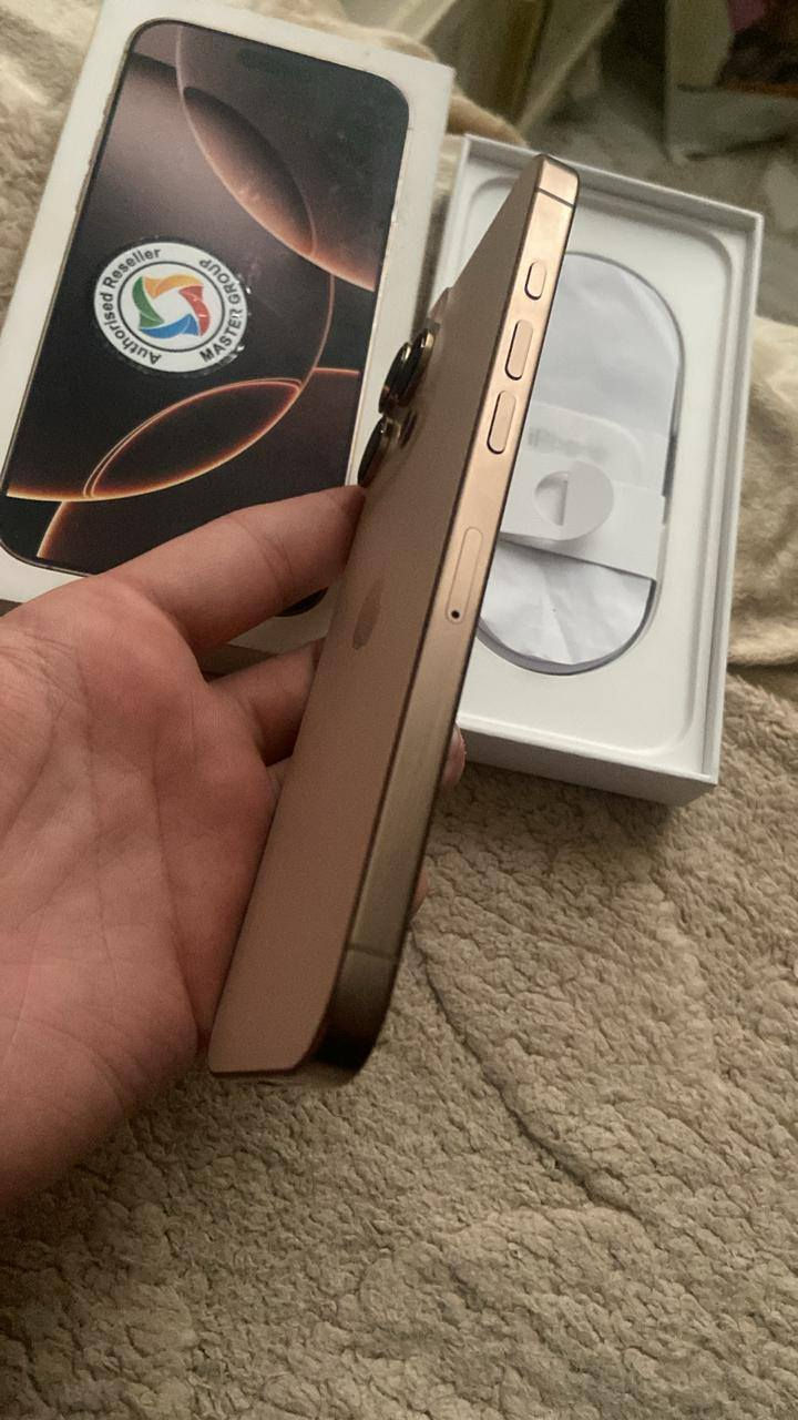 16 برو ماكس
ذاكرة 256 
بطارية 100 
عدد دورات الشحن 
108 
ماستر بعده بضمان 
كامل ملحقات 
العنوان بغداد المنصور 
***********
