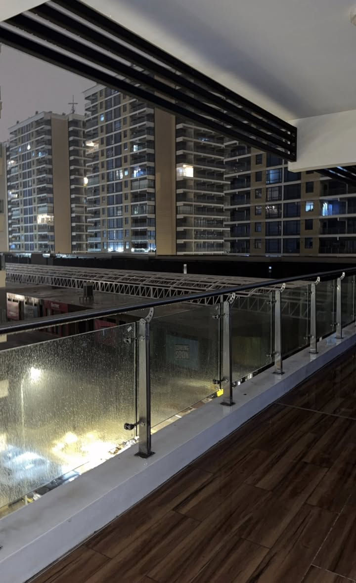 سعر 39 دفتر واني صاحب الشقه  

شقه للبيع مجمع بوابه العراق 228 متر 
عمارات الرويال ركن المنصور اجمل أطاله على البوليڤارد كله ومتاح فيديو للموقع والشقه على واتساب 
اني صاحب الشقه وليس مكتب باسمي 
البيع مع المطبخ 
***********
