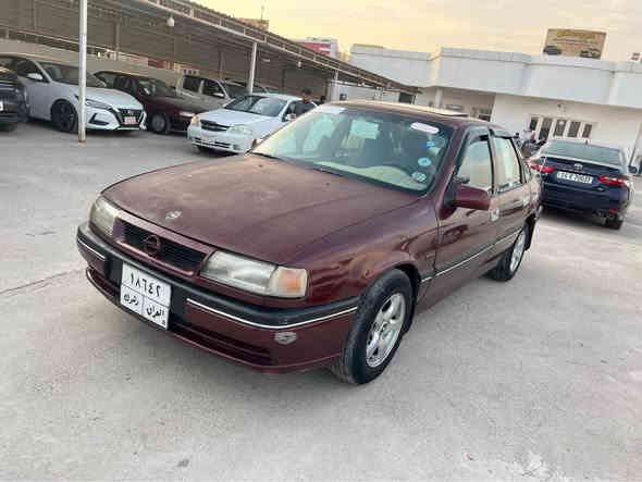 ڤیکترا/1992/مکینە 20  تۆماتیک
هەردوو جملوغی دواوە صبغە بێ داخلی مکینە بۆ فحص کەمێک دوکەلی هەیە،هەندێک جار گلۆپ sپێ دەبیت گێرەکان هەمووی دەگۆریت بێ کێشە هەردوو اوڤر شغالە،4جام کهربائی 2$ غرامە،شرط وکالە وتحویل
سعر/37$ مجال
***********
شوێن/قەزای بەردەرەش 
معرض کوردستان اكر
