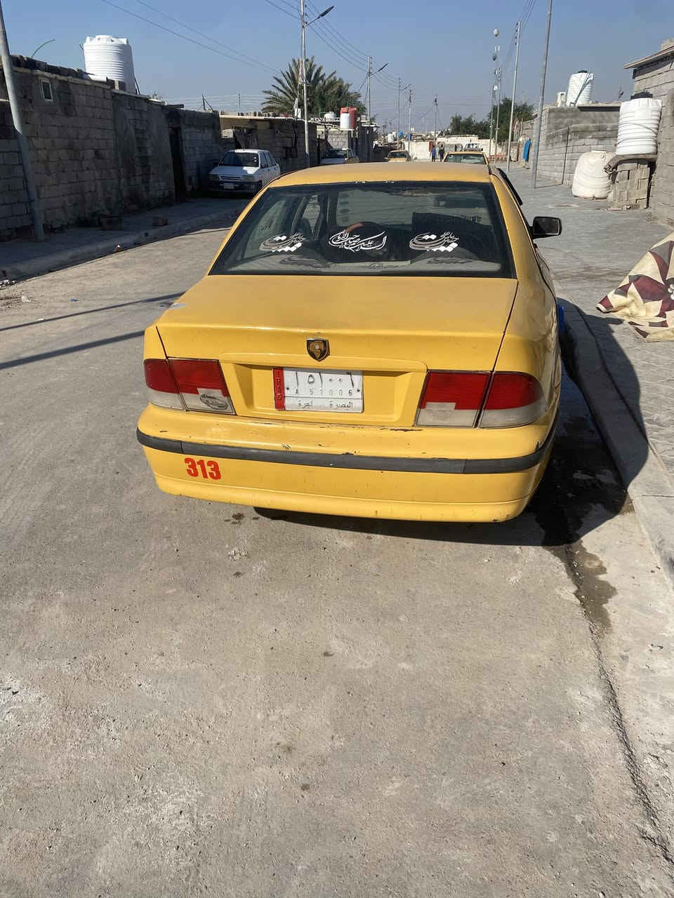 السلام عليكم سمند 2010سنويتها مامنتهيه رقم بصره مكينه وكير جدد خير من الله وراعيها بالبصره بس ماواصله أبيع هيج اتفل حلال وحرام والسرقه وهذا رقمي ***********
