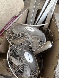 مراوح جدارية  شركه ميلانو ع فحص عدد 6  شغالات وجدد صارلهن شهرين من اشت...