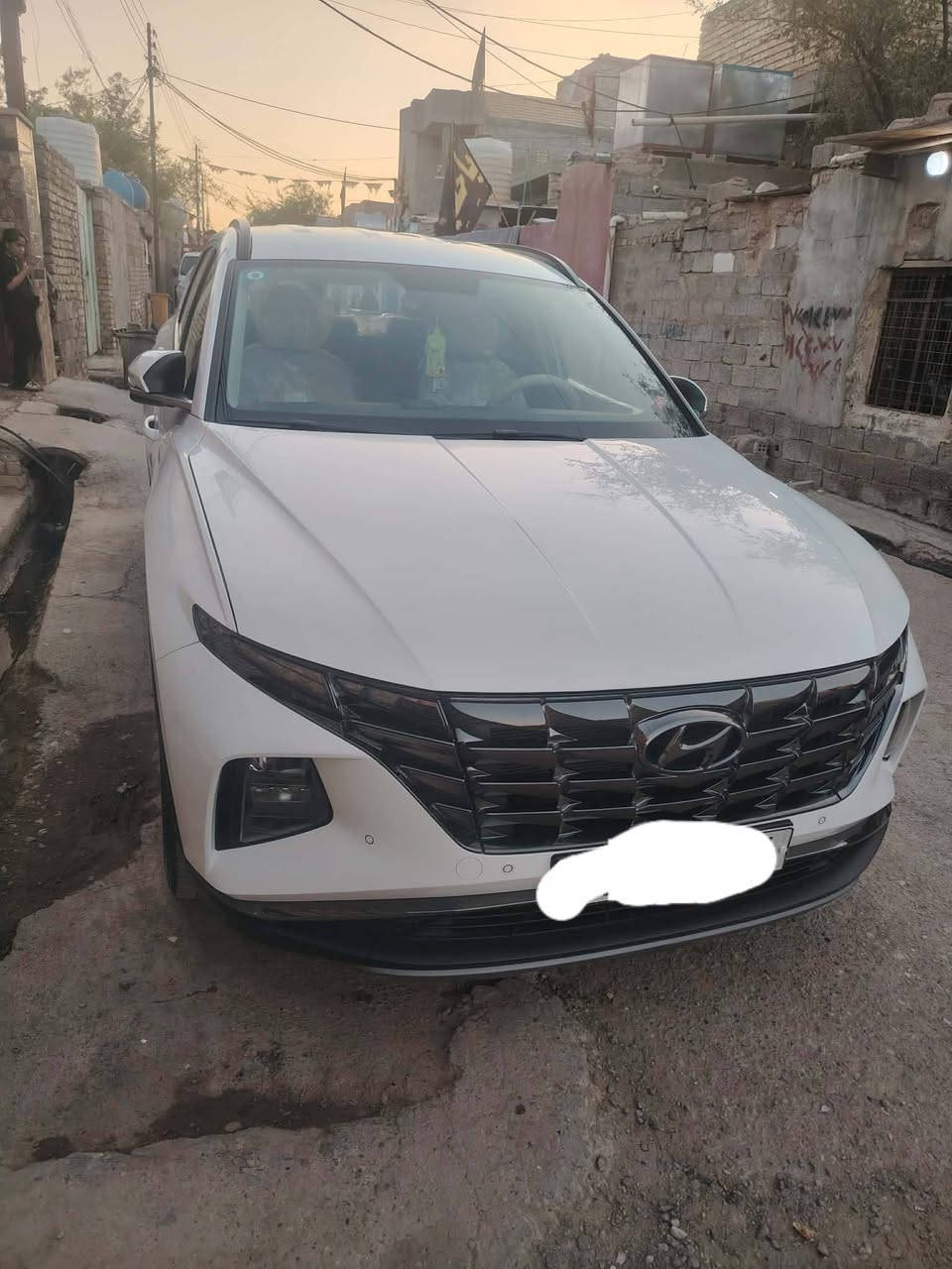 توسان خليجي كفاله عامه موديل24
رقم بغداد فول عده البنرامه ماشيهتوسان 17الف سياره بعده زيرو 
مكان بغداد سعر 225وبيه مجال الاستفسار نتصل ***********
خاص مغلق نتصل وتدلل
