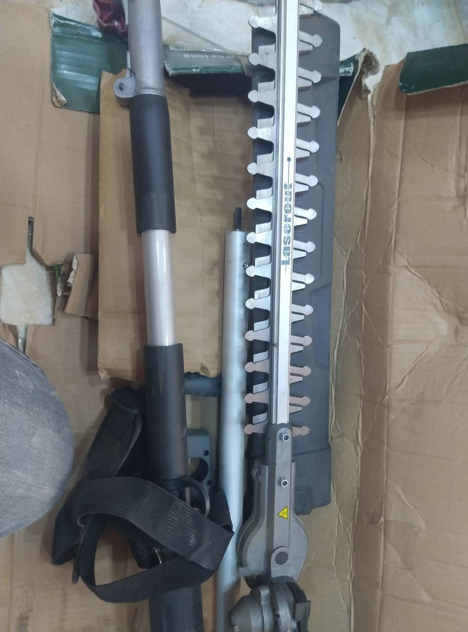 منشأر تقليم الأشجار بارك سايد الماني جديد وغير مستعمل طول ثلاثه امتار سعر القطعه 65 يوجد توصيل لجميع المحافظات


**إذا كنت صاحب هذا الإعلان وتريد حذفه لأي سبب، رجاءا أرسل رسالة إلى الدعم الفني**