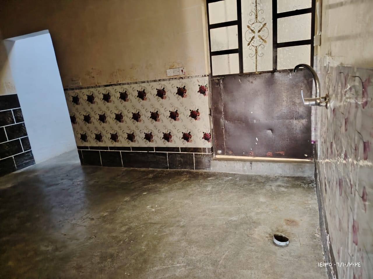 سلام عليكم
بيت للبيع ١٠٠ متر طولاني
فرع عريض
كركوك منطقه كوباني
السعر 30مليون وبي مجال
قرب تكيه شيخ عبد الرحيم
***********
