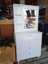 ميز مرايا • بغداد