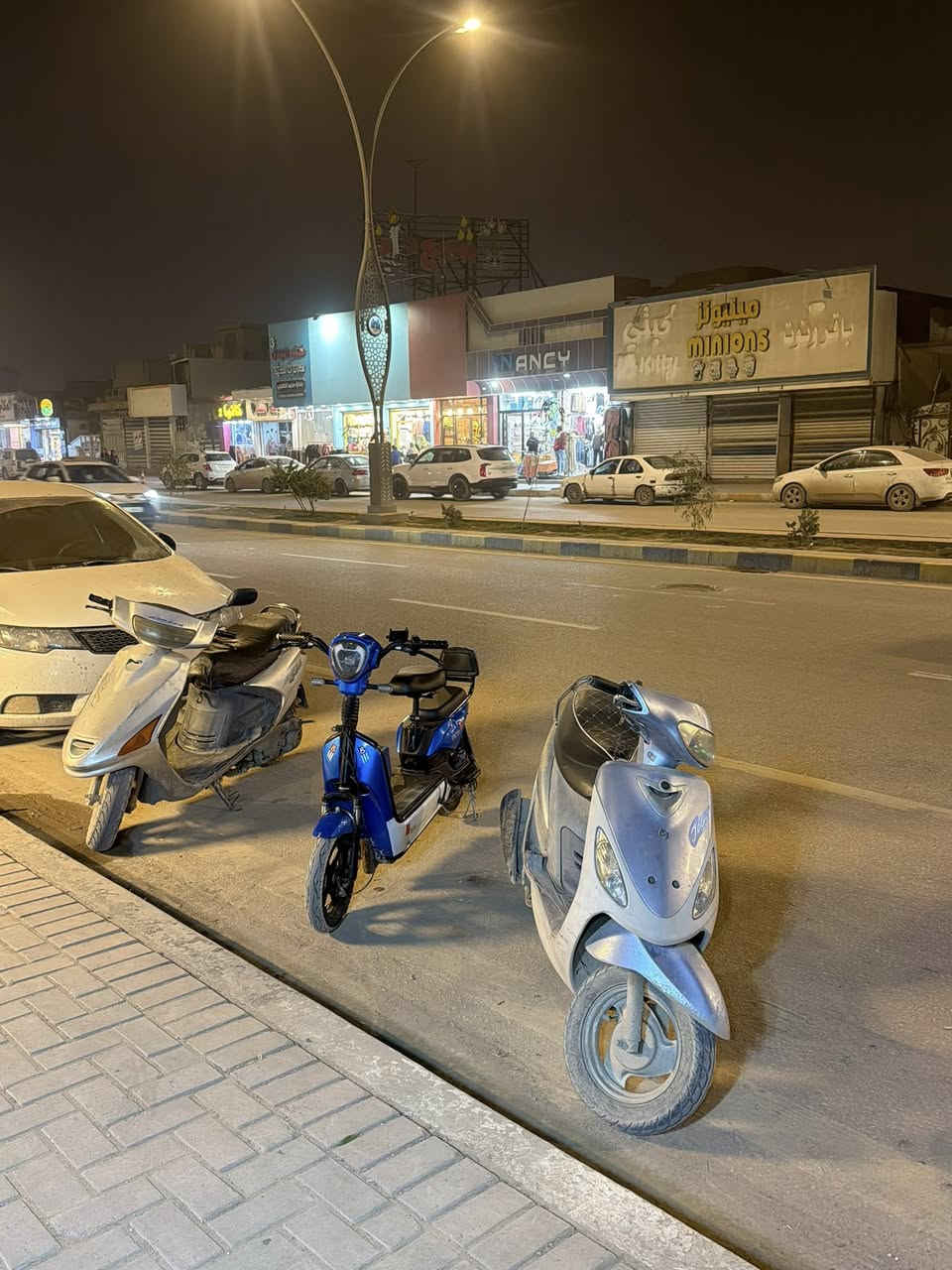 دراجه شحن حجم 14للبيع مكفوله السعر 200وبيه مجال
دراجه نظيفه مكان الحله ***********
