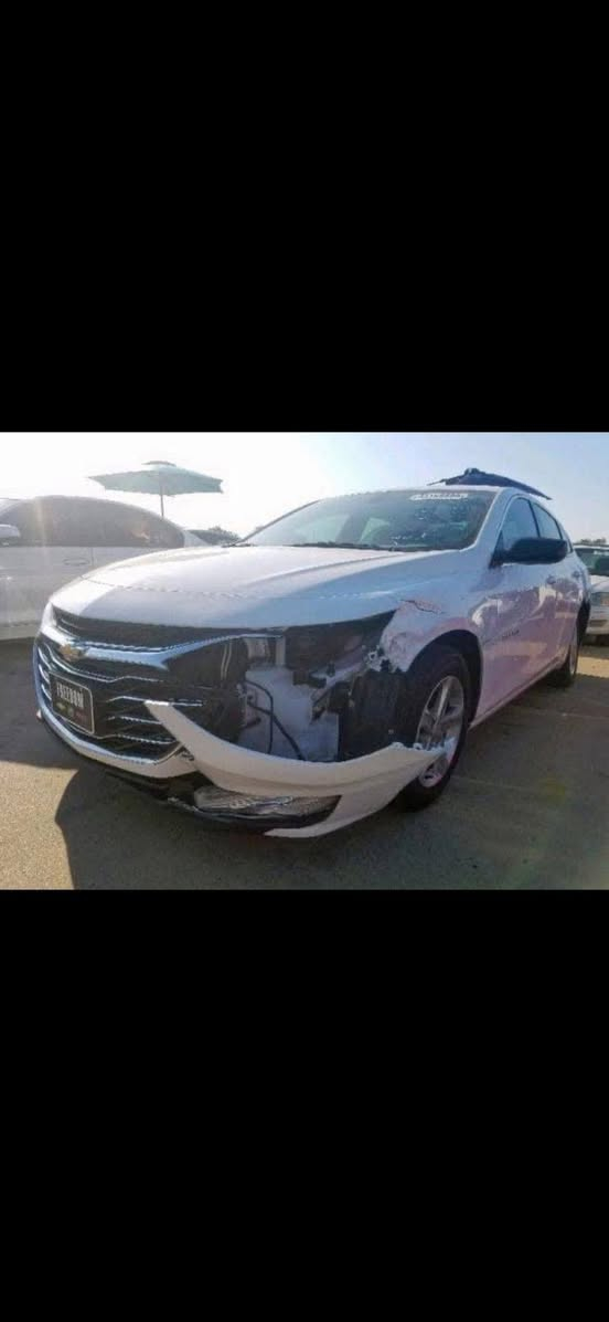 ماليبو موديل 2019 ماشيه 60 حادثه جاملغين بدون دواخل  مواصفات تحكم ستيرن جيهتين مانع نزلاق  شاشه كار بلي أكفاء توب ستوب  السعر 105 بيه مجال بغداد حي العلام تقاطع درويش ***********تقاطع
