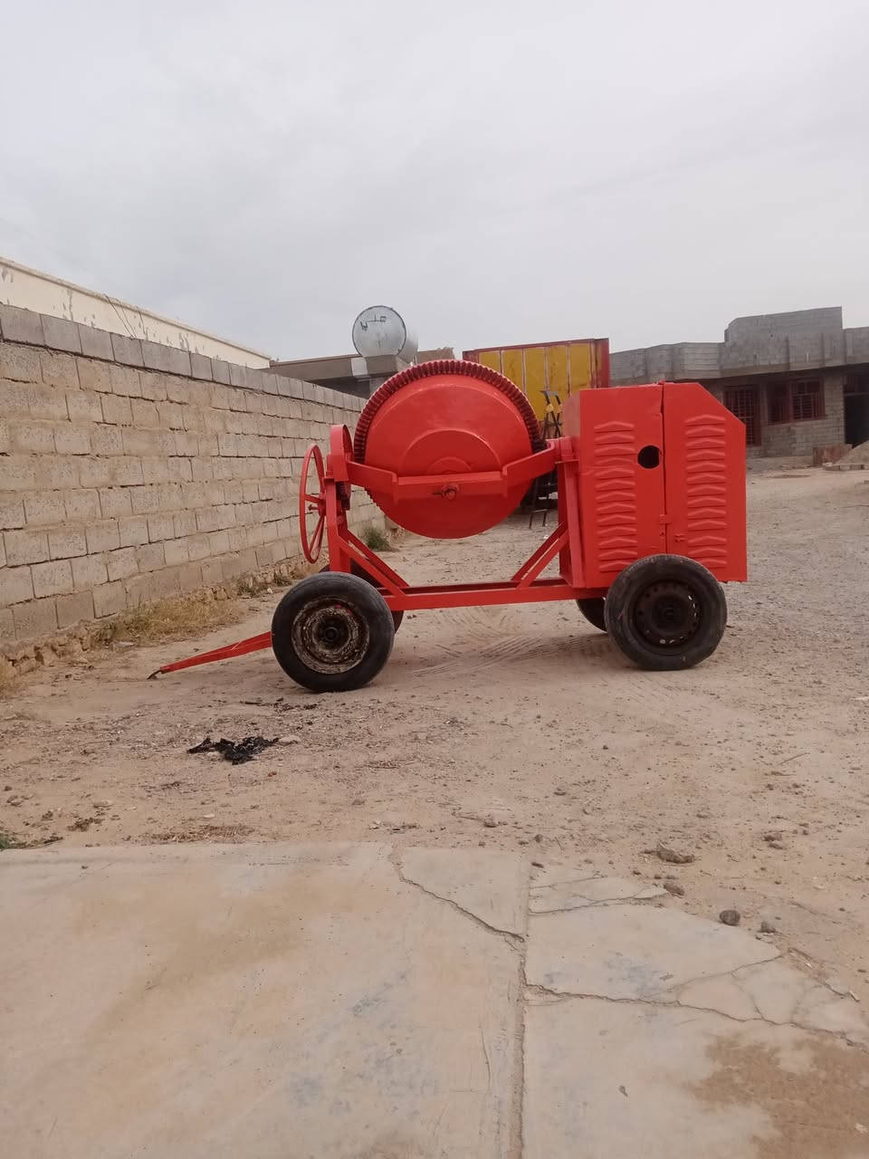 سلام عليكم خباطه للبيع استبكو لبناني باب أول عل فحص مكفوله من كلشي السعر (مليون450) السكن الرمادي التواصل ع هاذه الرقم ***********
