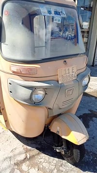 للبيع موديل 2020 مكينه مكفوله تكتك كفاله بيهة شبر بل صفحه بس مكان بغدا...