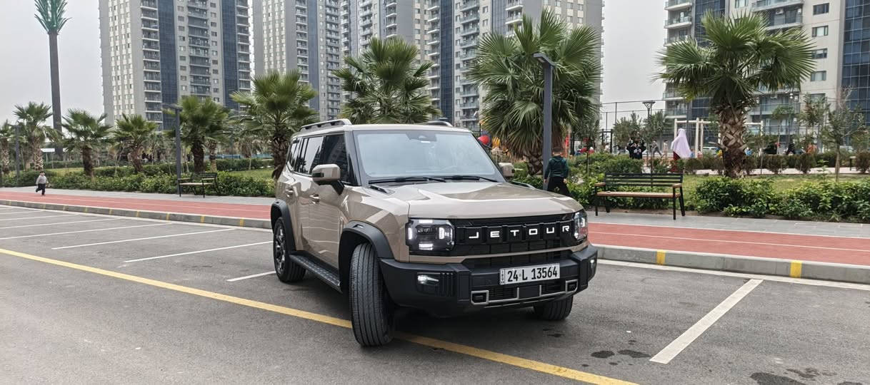 جيتور t2
موديل ٢٠٢٥ 
اللون صحراوي مرغوب
بدون دعم و صبغ 
مواصفاتها معروفة ميحتاج نذكرها كلها
ضمان شركة هارلم
ماشية ٤٣ ألف 
سعرها ٢٦٥ ومجال
مكانها دهوك 
م : ***********
