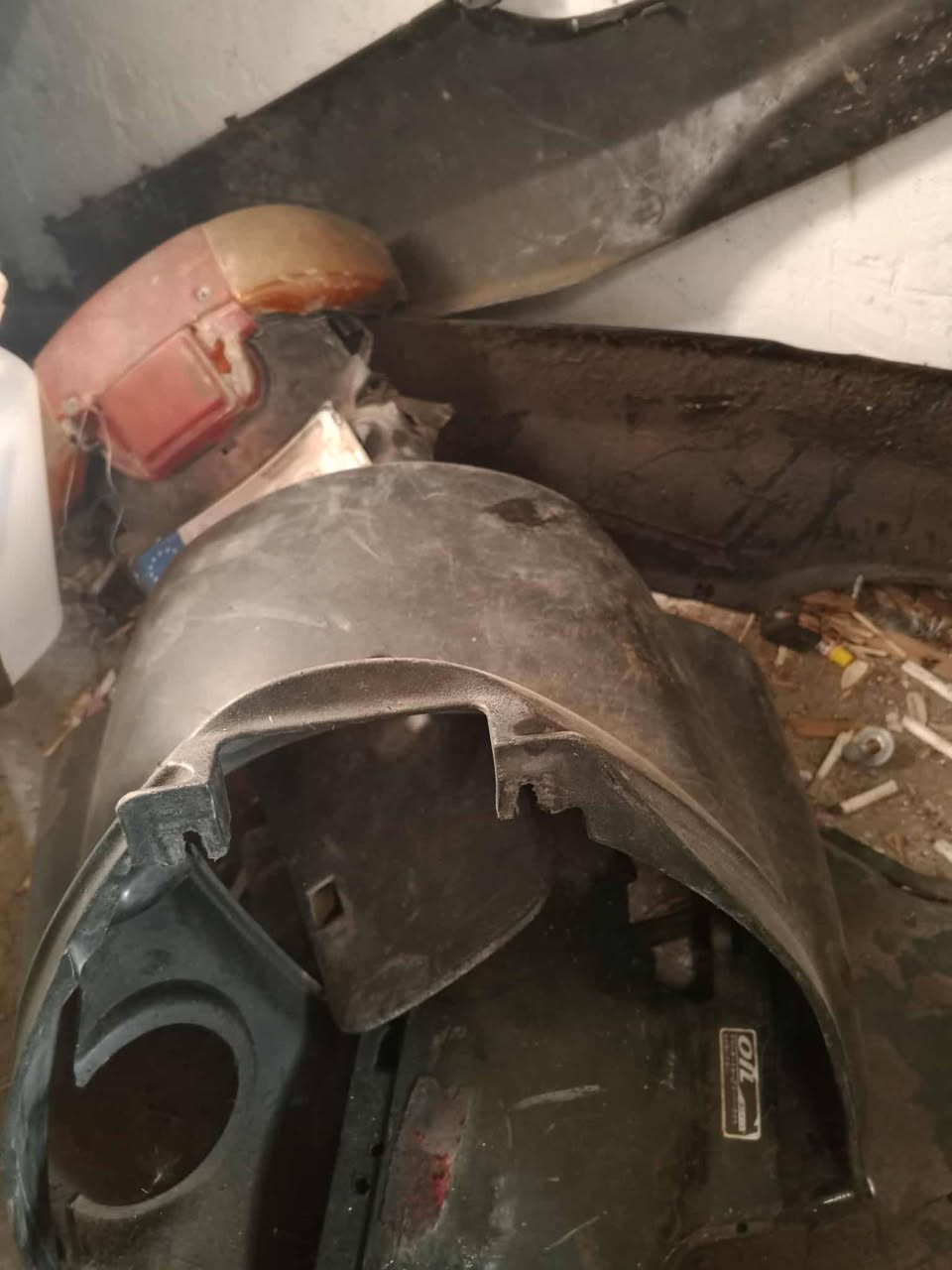 مكلف بلنشر ولاحد يجي خاص يتصل
ماطور بوتين قاطع ناريا شاصي استندر غؤاضو كامله***********
سعر 75
