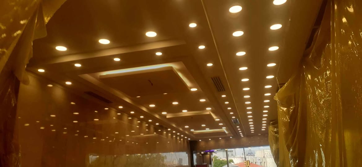 السلام عليكم
شغلي جبسن بورد سقوف ثانويه 
ديكورات بلازمه
سحبات ملكية 
بديل رخام بديل الخشب 
نعمل كافه نواع الديكورات 
اي ستفسار يرجه مراسله صفحه خاص او الاتصال على رقم تالي 
***********
