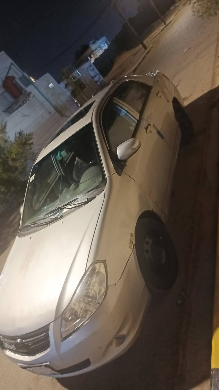 بي واي دي مكينه وقير بيكاتشو كفاله سياره مقفوله من ضربه وصبغ رقم ذي قار شرط تحويل بيها وكاله بالبصره تبريد ثلج حداده خنتاير سياره حلوه مكاني بالبصره سعر 35 وبيها مجال سياره مشروع وطني اليف مديل 2013 رقم الهاتف واتساب 
***********
