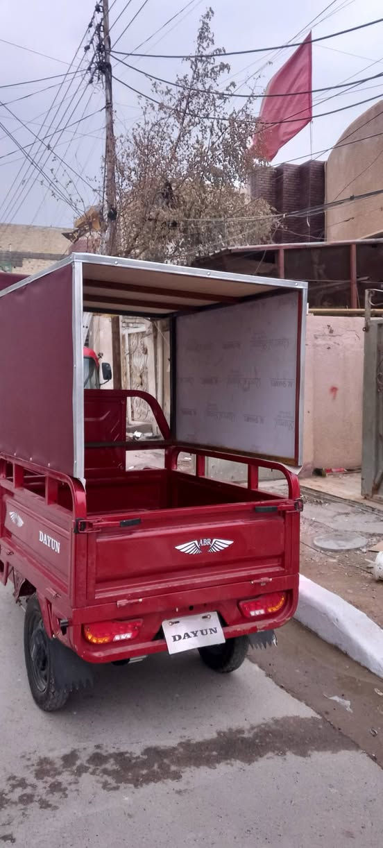 سلام عليكم عندي هاي ستوته جديده ضيفين عليه محجر او جادر دبل مرايات موديل 2025 مكفول من كلشي مكانه بغداد الحسينيه راشديه رقم هاتف ***********
