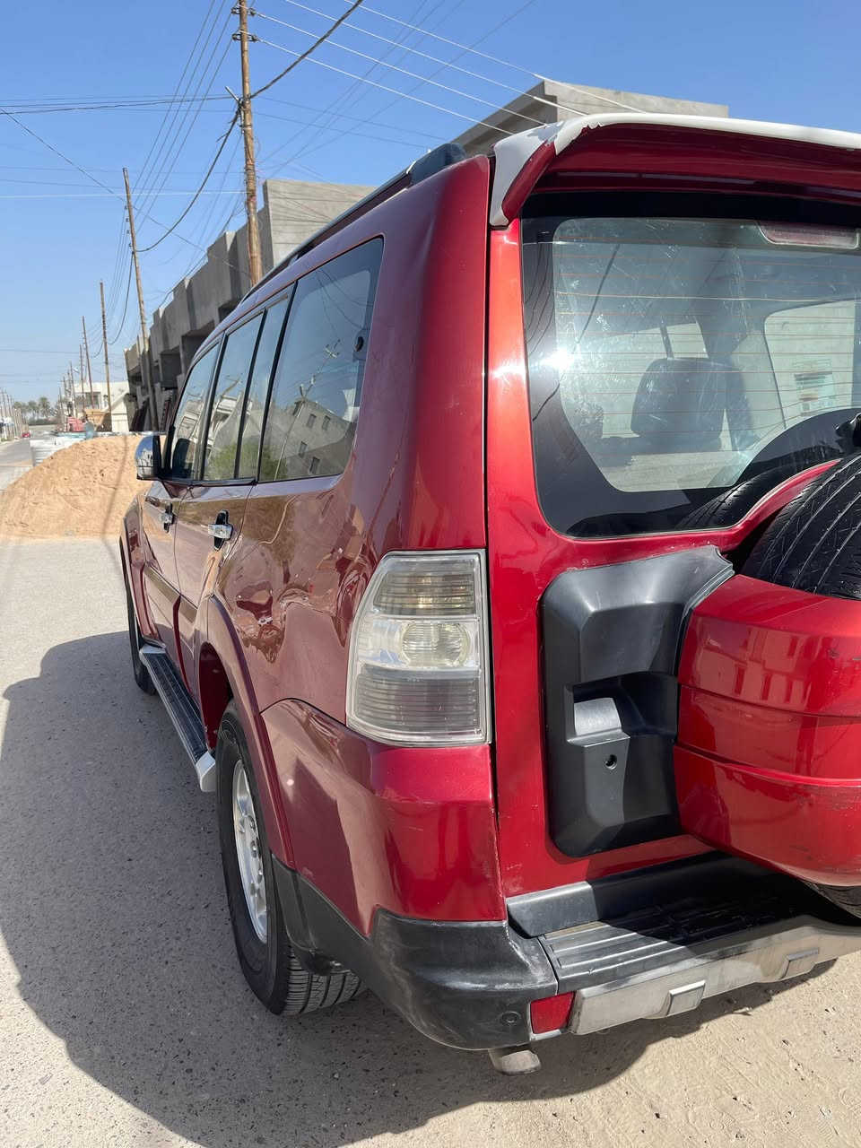 السلام عليكم باجيرو 2008 للبيع السيارة جاهزة
مكينة 3000
بيها صبغ باب وجاملغ عكس السايق الخلفي والبنيد صبغ 
مكان السيارة الدورة البعيثة السعر 105 
***********
