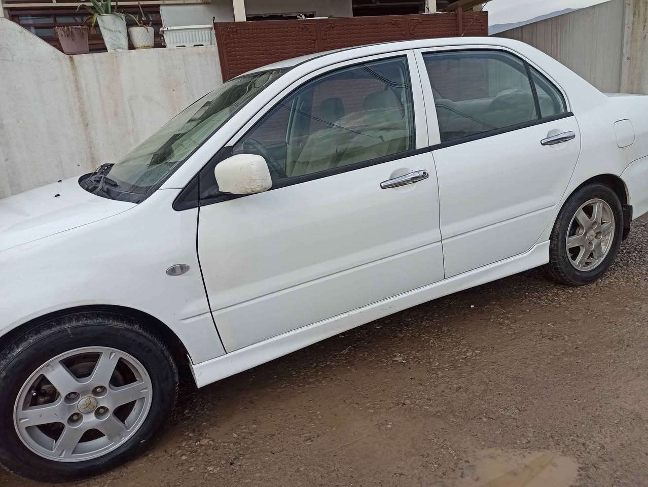 لانسەر 2008 سعودی، ناو زەرد، گێڕ ئۆتۆماتیک ،مەکینە گەورە،  سەیارەکە بێ بۆیاغە تەنیا سندوقی کاڵبۆتەوە، سەنەوی‌بەسەرچوە بەڵام ڕەقەمی تازەیە، تەحویل و وەکالە و غەڕامە بەشەرت. abs ، پێنج ویل کەپ، تایەی تازەیە. شوێن: ڕانیە، نرخ: 85 و محامەلە..... رانية, السليمانية


**إذا كنت صاحب هذا الإعلان وتريد حذفه لأي سبب، رجاءا أرسل رسالة إلى الدعم الفني**