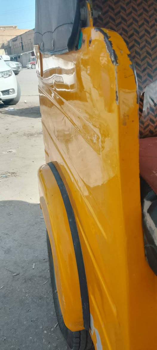 السلام عليكم تكتك للبيع موديل 19ماشي بمعاملت الترقيم ونسد يعني اجور الترقيم كوله جاهزه بس استلام لاوحات وسنويه السعر 4200العنوان بابل السده الهنديه ***********
