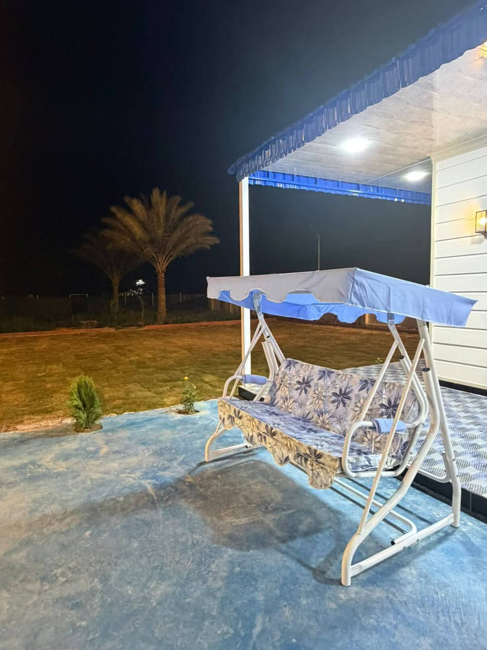مزرعة الريف للحجز ***********
