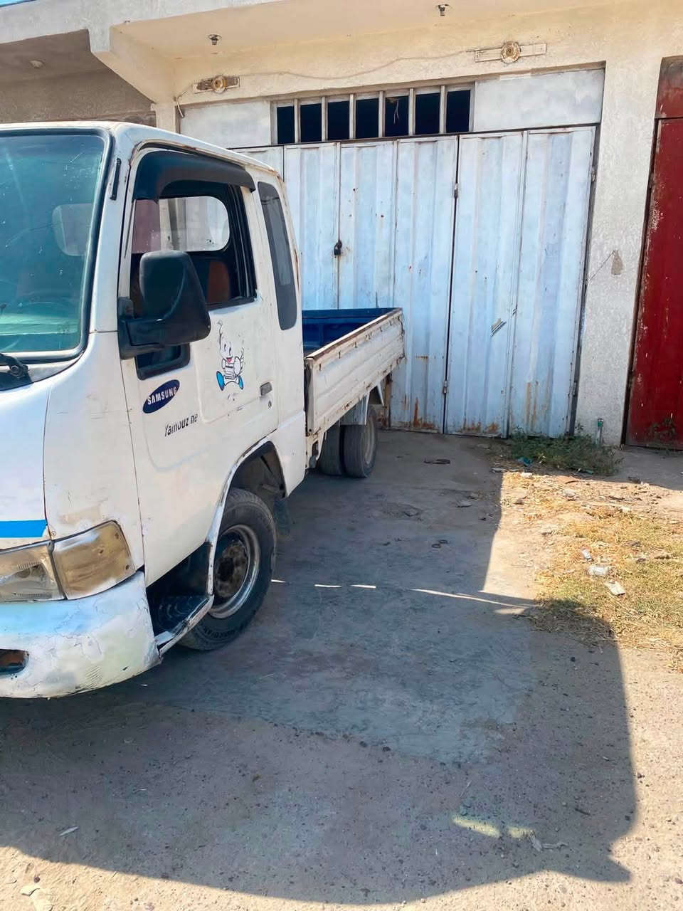 سلام عليكم كيا سامسونج موديل 2000
كير محرك خير من الله اكسل نضيف شاصي مكفول كهربائيات شغالة جام شغال سيارة حلوة ونضيفة مابيها ضربة رقم بغداد مكاني التاجي السعر ٢٨ وبيها مجال بصيط ***********
