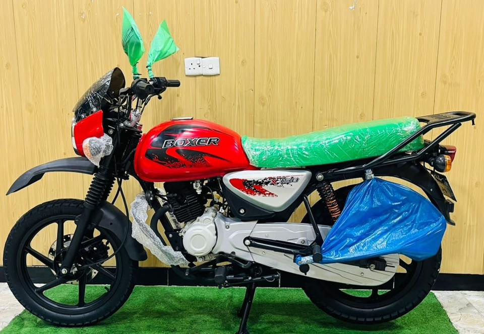 يا الله السلام عليكم ورحمة الله وبركاته
1-بوكسر موديل2023طالعه بال2024
2-المكينه مكفوله وحلوه وبلاديه
3-مرقمه رقم بغداد(عربي عربي)تحويل ثاني يوم
4-كهربائيات شغاله بدون أي نقص
5بيع نقد وقسط على ماستر كارد الرافدين 
6-عنواني ديالي بعقوبه بهرز معرض الأصدقاء
7-غير متواجد خاص
8-اتصال او وتساب ***********
