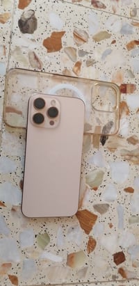 آيفون ١٦ برو ماكس • ٢٥٦ • بطاريه ١٠٠