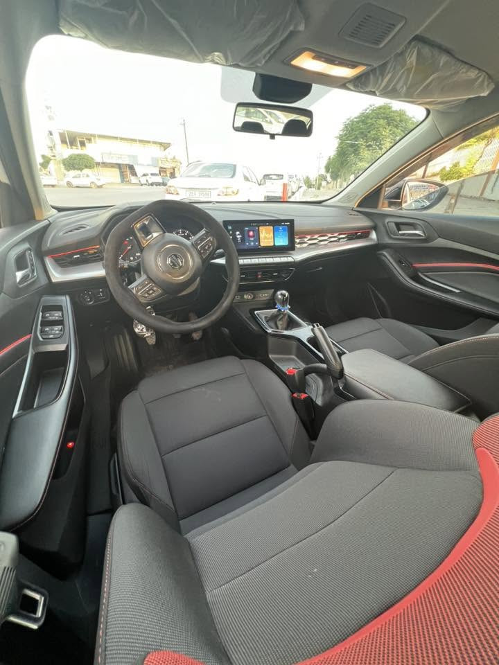 Mg gt 
گێر عادی 
14 000 km
فول جوانکاری 
هیچی پێوە نیە 
وەکو سفر وایە 
بۆیاخ تەنک 
*********** 
103 waraqa
