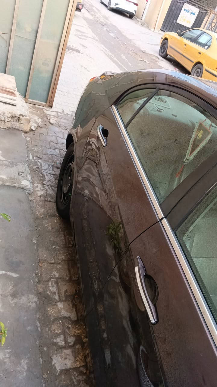 السلام عليكم اخوان جيلي امكراند 2013لون مميز السياره كلها بلاديه رقم بابل بسمي سنويه ورقم وهزه جدد بيها جراد داخل جلد السياره نضيفه للبيع او مراوس لسعر 60ورقه مكان الطوبجي بيها منضومه زنون مال جارجر سعرها 250الف شاشه تاب فول دمامات ***********
