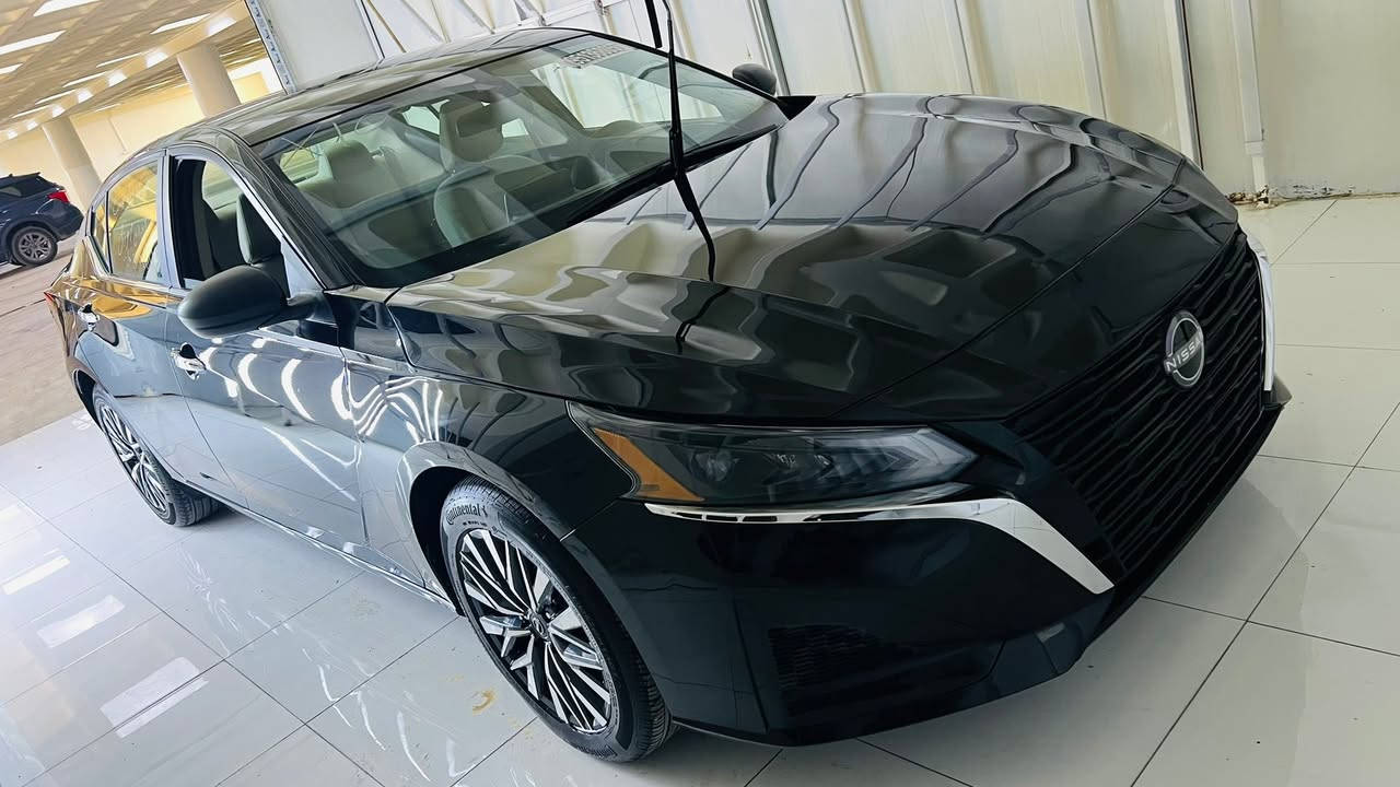 Altima SV 25
بونيد صبخ بدون دواخل بدون شاصي 
رقم شاصي صونر موجود نشر
داخل ابيض
كير محرك بشرط 
١٤مايل ماشي 
رادار حاسه حجرد بيلاد 
مكان كلار 
***********
