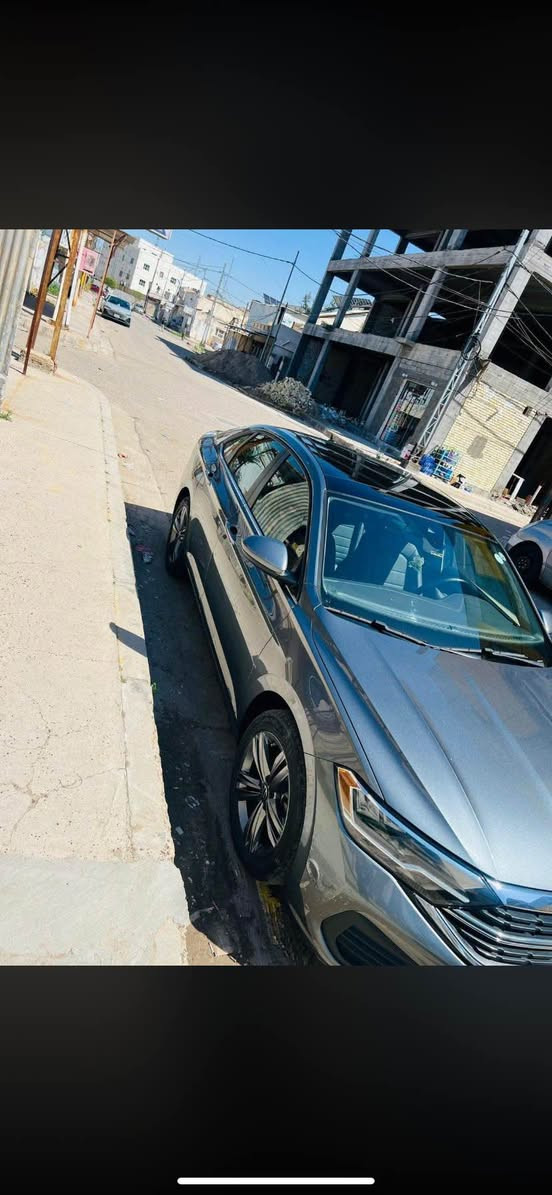 فولكسفاغن جيتا 2023 للبيع
المواصفات Se بصمة بانوراما
داخل جلد عداد الكتروني كشانه تدفئة
محرك كير واير بشرط مامفتوح 
سيارة حيل نظيفة كلشي عل بلاد جديد 
سنوية هزة كلشي جديد مدفوع لـ
باسمي السنوية بشرط تحويل وغرامـة
سيارة مابيـها دينار مصرف كامل من كل نواحي

ماشيه 77.000 mile
حادث خلفي بسيط
رقم صاحب سيارة ***********
السعر 170 أربيل, العراق
