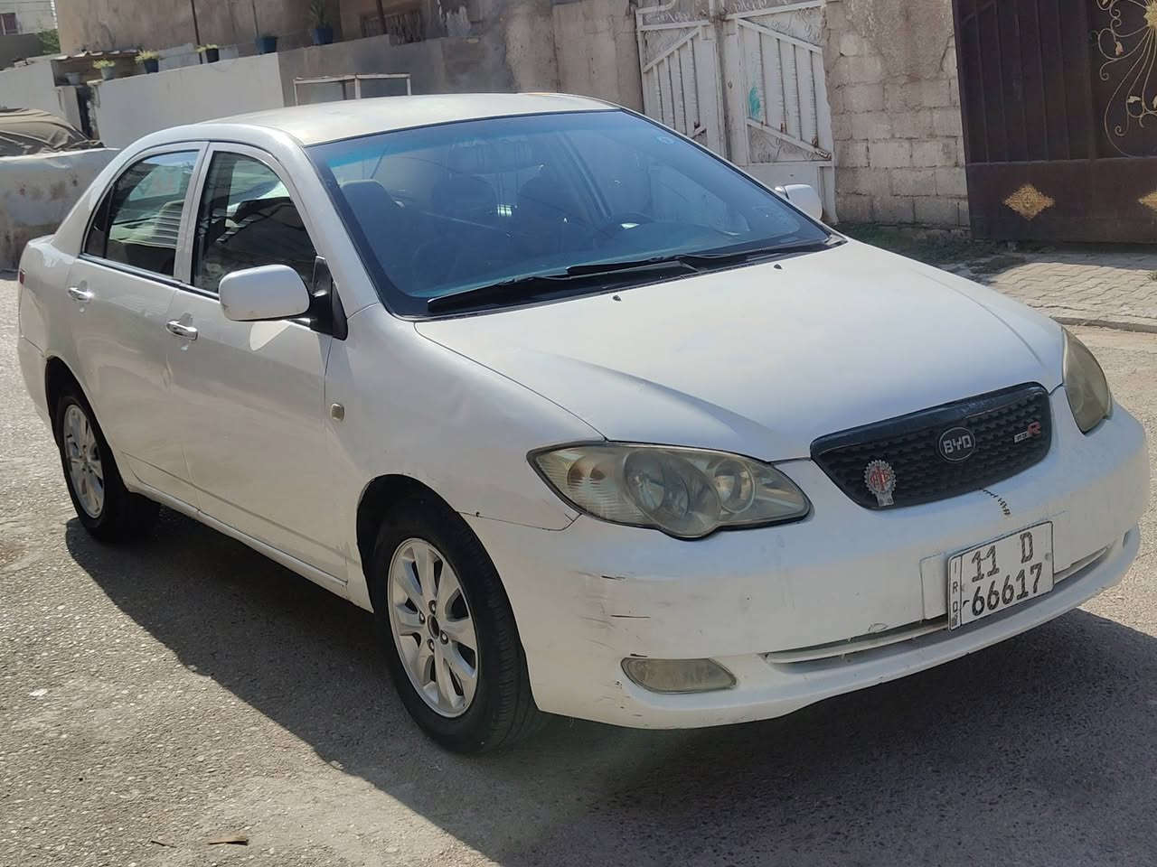 سلام عليكم بيوايدي f3موديل12مكينه قبل 5ايام شادها تبريد منضومه جديده مروحه جديده باتري جديد تخم تاير جديد عنبار كلج. و بريك جدد عبوه فيتبم جديده  وصينيه وعينه من بدلت لمكينه هم بدلتهن سياره خير من الله مال بيت  وهواي صارف عليها مابيه نقص. 
فقط هلالات  مهمره وشويه صبغ علباب صاير.  سعر 61وبيه مجال  واتساب ***********
