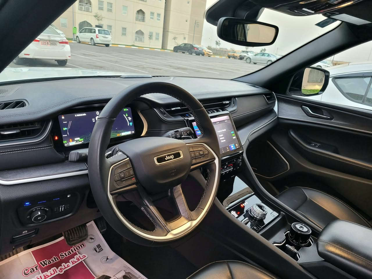 السلام عليكم....جيب گراند شيروكي 4Xe (هابيرد) لمتد 2024
جيب گراند شيروكي 4Xe (هابيرد) لمتد 2024، رقمها بغداد باسمي.
حادثها: باب مبدل خلفي جهة اليمين، وشغل بارد بسيط جهة اليسار، تقرير كارفاكس وصور الحادث مرفقة وهذا رقم الشاصي:
1C4RJYB67RC129210
المسافة المقطوعة: 36,000 مايل.
السعر: 30,500$ 
للاستفسار: ***********  المكان: بغداد
