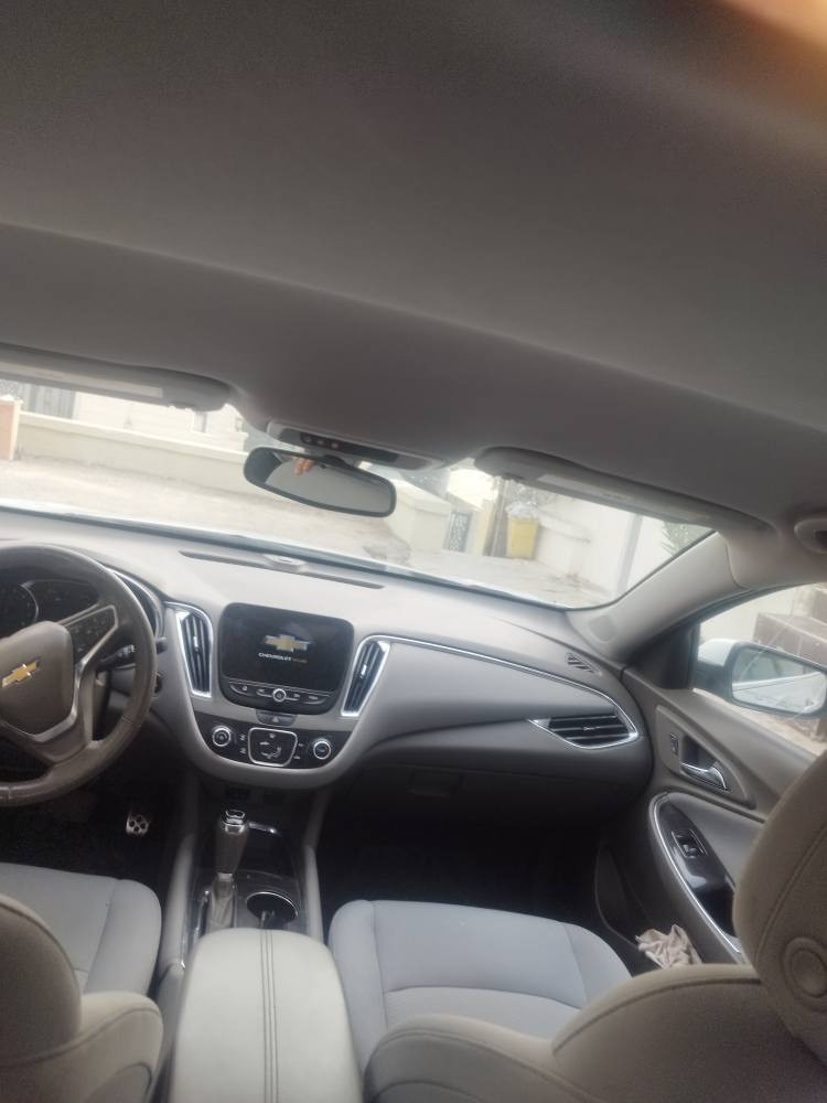 محرك 1.5 تيربو كير  AT مرغوب 
‎سيارة جاهزة ‎ 
‎قطعتين و نوص صبغ  
‎ 
2 مكان بارد‎  
‎موصفات فوليوم تحكمات ستيرن 
‎بصمة ابواب بصمة شاشة كامرا 
‎شاشة كبيرة Android auto+ car play
‎سيارة رقم سليماية سنوية رقم جديد لحد 2030 
‎محرك و كير  بشرط بدون عيب 
‎تبريد و كهربائي بشرط 
‎تحويل و غرامات مرورية بشرط اسوي وكالة لطيبين
‎ رقم تليفون ***********+***********
‎  
‎113 ورقە و بیە مجال

‎شۆفرلێت مالیبۆ مۆدێل 2018 سپی بەفری 
‎مەکینە ١.٥ تۆڕبۆ گێڕی  AT مەڕغوب
‎ سەیارەکە تا بڵێی جوان و بێ مەسرەفە ناو کرێمیە جێی ساردی هەیە‎  سەیارەکە دوو پارچە و نیو  دوو ‎ 
‎
‎ 
‎مواسەفات شاشەو کامێرا و ڤۆلیوم ‎بەسمە و درگا بەسمە ویلکرۆم و تەحدید سورعە   
شاشە گەورەیە android auto+car play
‎سەنەوی تازەیە تا 2018
‎ گێڕ و مەکینەو تەبرید و کارەبایات بەشەرت
‎ تەقەو ڕەقەی بەشەرت 
‎تەحویل و غرامە بەشەرت
‎ وەکالەتیش ئەکەمەوە 
‎***********+***********
‎ كركوك, العراق
