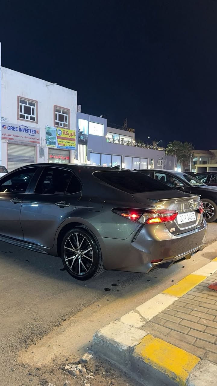 كامري وارد امريكي
موديل 2023 SE 
رقم اربيل 
ماشي 95 الف 
داخل لونين 
ملاحظه: ضرر السياره -ربع البنيد و ربع الجملغ بدون ايرباك  - مثل ما موضح بالصوره .
سعر السياره:217$ 
(بيع فقط) 
للاستفسار :***********
