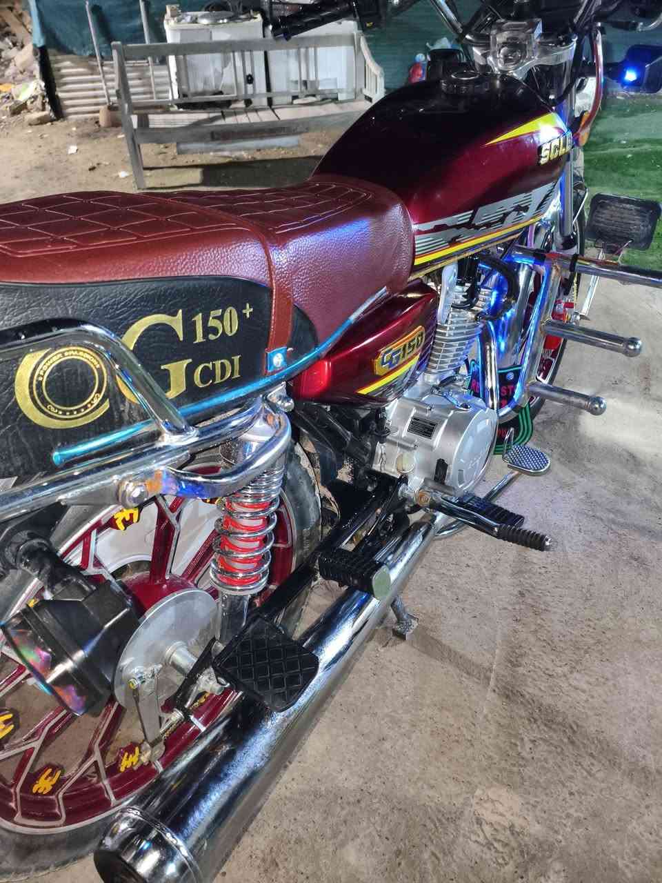 السلام عليكم
دراجه للبيع. موديل 2025
دراجه ناعمه وحلوه اخت الزيروو. دبل سويج وتشغيل عن بعد
السعر 725 بيه مجال اتصل عل رقم ***********
