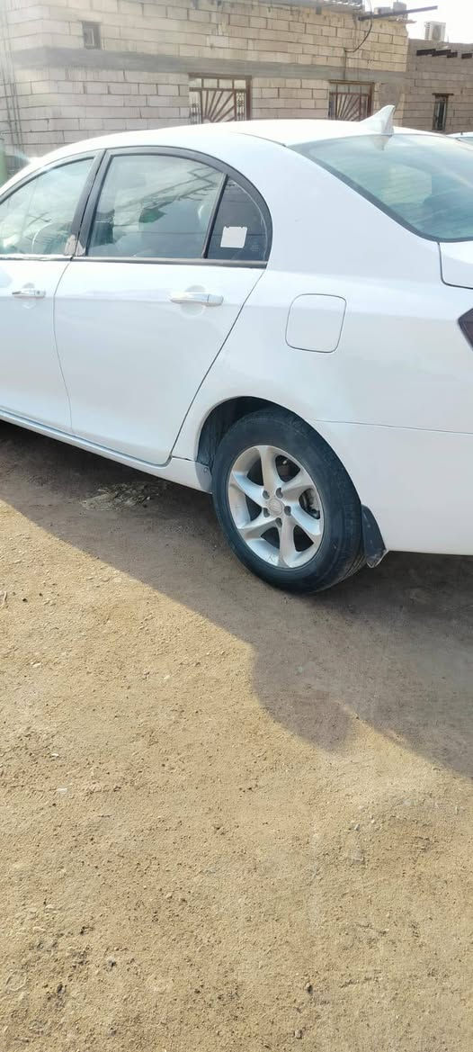 للبيع جيلي ام كراند مديل 13 كير ومحرك بلاد اوتماتيك جاهزات كير ومحرك وتبريد ومكفوله من الضربة والتبديل ملكة خياسات و مصبوغة جمالية السنويه لسنة 27 للاتصال على الرقم *********** العنوان بصرة شط العرب الكباسي الصغير البصرة, العراق
