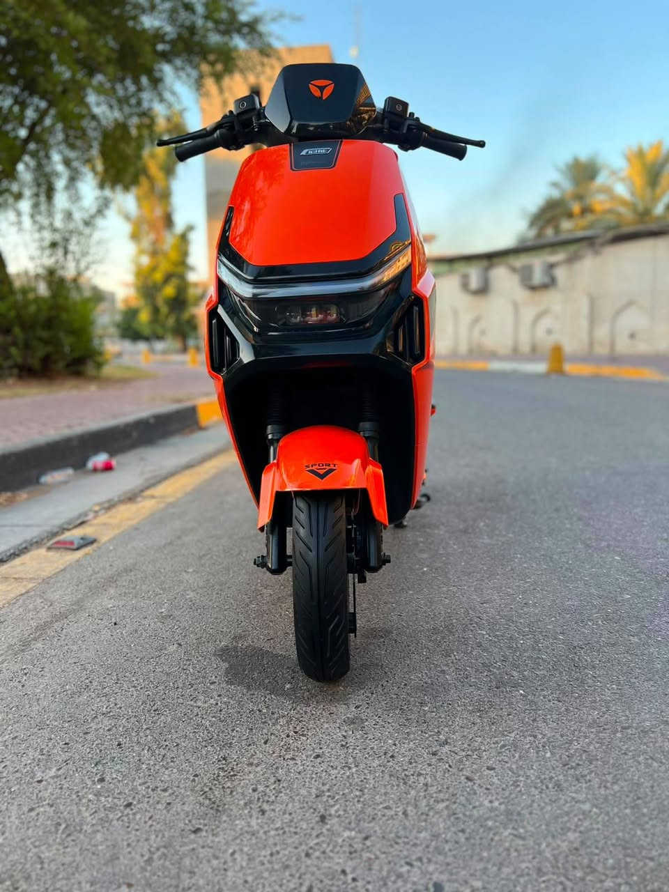 سلام عليكم شباب دراجه ياديا t35 دراجه عالميه معروفه  شركتها بل قوه والمتانه دراجه بعدها بحالت وكاله تجي وشوف بعينك دراجه كامله مكمله وبلاديه كلها من طول الطول ع فحص من جميع نواحي  استخدامها شهر واحد فقط  بيها مواصفات تخبل 

الموديل 2026 
البطاريات6  كرافين 32 أمبير 
جهاز انذار السرقه بقفل تلقائي
 حساس استان صفح 
شاحنه اصليه تدعم شحن سريع ويقاف ذاتي 
تمشيك بل شحنه وحده من62 كيلو إلى 72 
وتكدرون تتاكدون من شركه مالتها وتراسلونهم 
شاشه تاب تعرض الك كل عطل يحصل بل دراحه 
بيها نضام GBS بعدني ممستخدمه تكدر تستخدمه عن طريق تطبيق ياديا 
نضام رجوع الخلف.
مثبت سرعه 
ملف مالته جبير 
بريكات دسكات دهن هدروليك 
دراجه ع فحص  بعد بيها مواصفات كلش حلوه 

اي استفسار اتصال 

‭***********‬

مكاني بغداد

