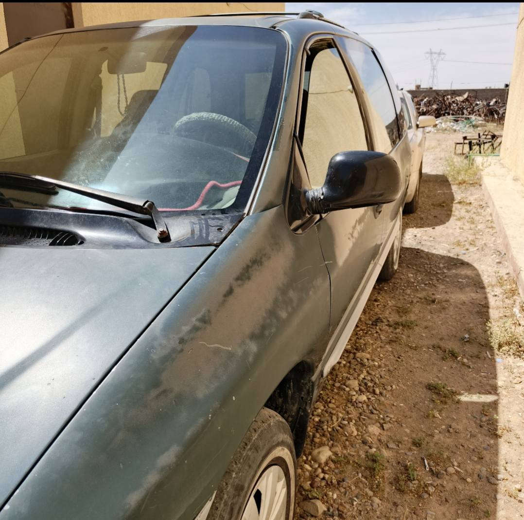 للبيع دوج 7 راكب موديل 96 مشروع موازي سنوية عظم رقم ألمانيR  محرك حاوية صار أسبوع شاده كير جيد تبريد جاهز بس عايز غاز عندي وكالة وصاحب السنوية بكركوك يحول مباشر
للأستفسار @ ***********
السعر 33 بيها مجال بسيط
المكان صلاح الدين
أذا مراوس بمارسيدس 300
