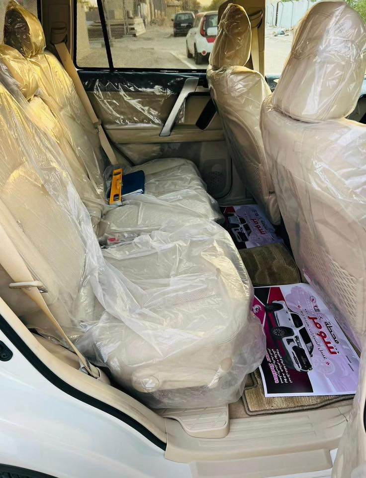 سلام عليكم 
برادو موديل 2022vx
ماشيه 40
6سلندر 
رقم بغداد مكان السياره بغداد
ملاحضه :بصيطه
الهاتف ***********
