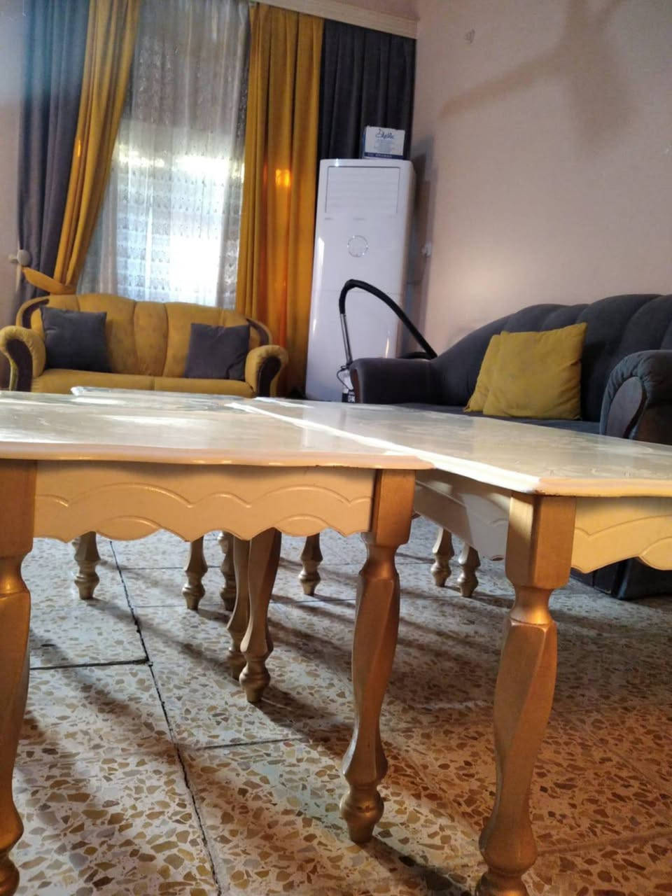 السلام عليكم ورحمة الله
تخم للبيع مع الماصات للبيع النظافه بشوفة عينكم 

المكان حله سيف سعد

*********** للاتصال او واتساب
