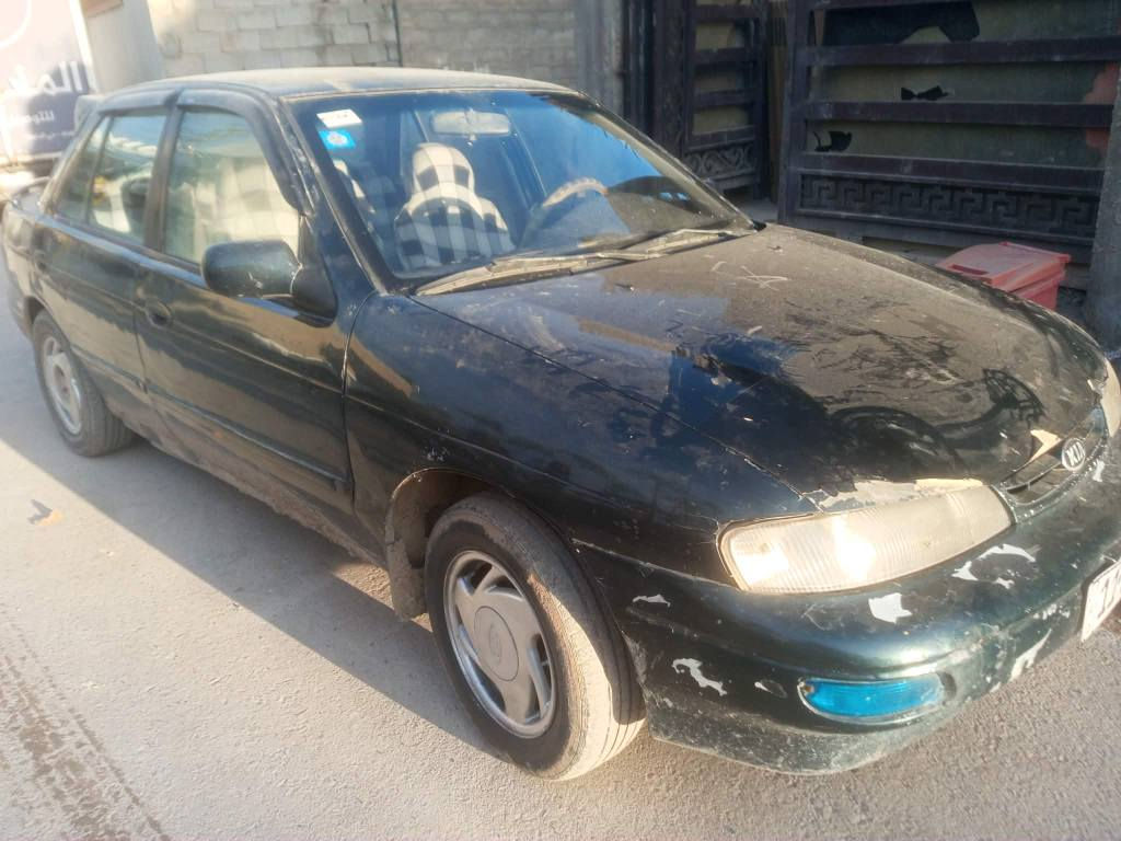 سيفيا موديل٩٥ كير مكينه خير من الله مكينه مفتوح ١٦٠٠  رقم بغداد انكليزي بسمي السياره مال طربكه ليدورر صبغ وهلسوالف ليخابر مصبوغه  كلها وبيها خياسات بلكنر مال الجاملغات الخلفيه. السياره شغاله هزتها جديده جامتها جديده   السعر ٢٥ ورقه. خابر وتدلل
***********
مكان السياره بغداد  قرب الجزيره السياحيه حلة, بابل
