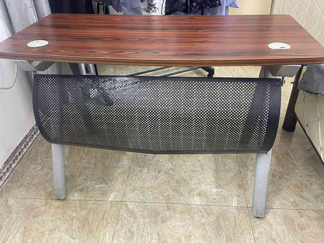 ميزمكتبي طوله مترا وعشرين عرضه60سانتيم


**إذا كنت صاحب هذا الإعلان وتريد حذفه لأي سبب، رجاءا أرسل رسالة إلى الدعم الفني**