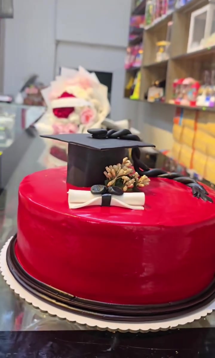جانب بسيط من طلبات زبائن سكاكر ليوم الخميس 28/5 ✨🍰
ثقتكم بينا هي الدافع الأكبر حتى نقدم الأحلى دائمًا 🤍
من قوالب الكيك، البوكسات، المعجنات، والحلويات الفاخرة… سكاكر حاضر بكل مناسبة بطابع مميز وطعم ما يتكرر 😍
شكرًا لكل شخص اختار سكاكر حتى نكون جزء من فرحتكم 🌷

للأستفسار والحجز التواصل بنا على الارقام التاليا
***********
***********

أنستكرام_تيك توك 
sk.ak_ir
