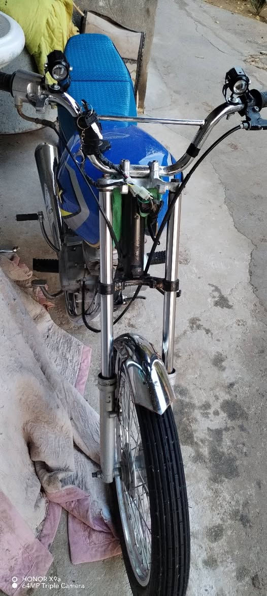 السلام عليكم
دراجه تايكر كلك تعمير جديد مكفوله من لسرقه 
1-تانكي وصفاحيات جدد
2- كشن جديد
3- ضفيره جديده
4-تايرات جدد
5-ويل امامي جديد
6-دبلات جدد
تجفيت مجفت قبل يومين مكينه ناعمه وشلعه. فول 
مكان حله عنانه 
للتواصل عله لرقم بي واتساب 
***********
***********
